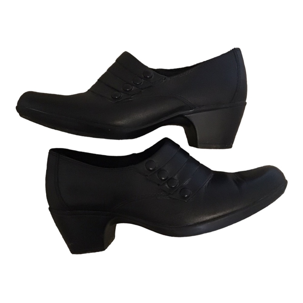 Clark Black Leather Heeled Booties Size 7.5